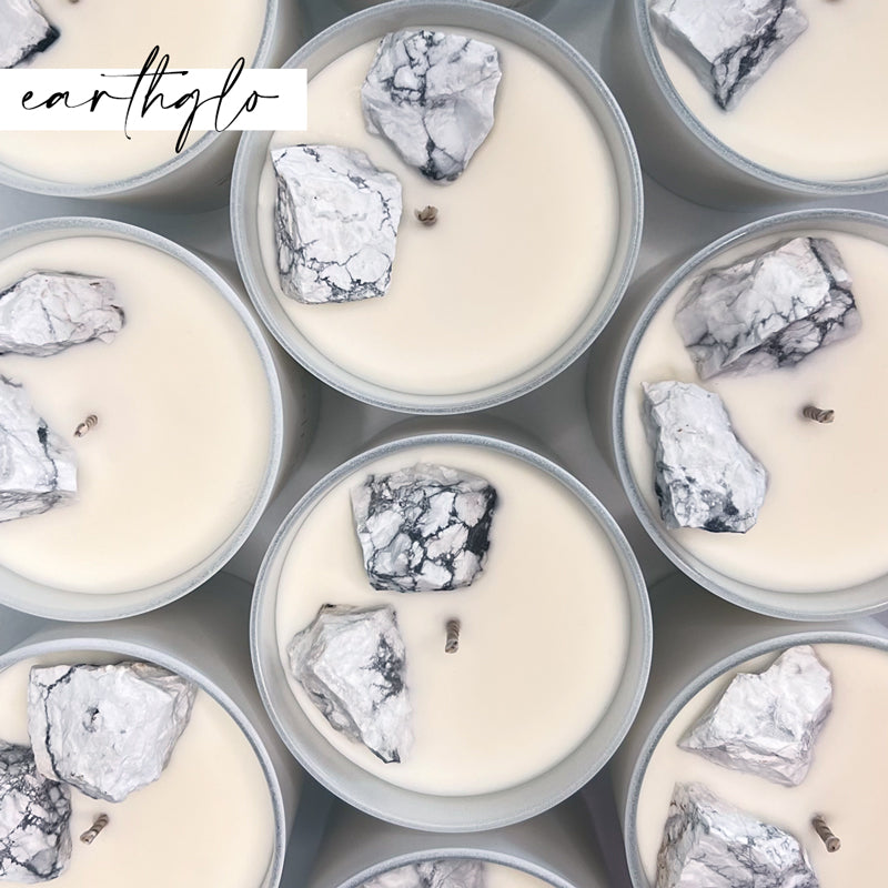 Handmade luxury scented soy candle with Howlite crystal, Photography©ZenCityStudio