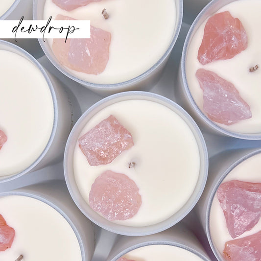 Handmade luxury scented soy candle with Rose Quartz crystal, Photography©ZenCityStudio